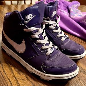 Nike Size 7.5 High Tops